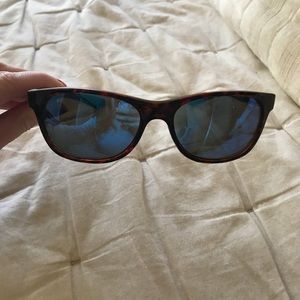 Costa tortoise shell sun glasses women’s